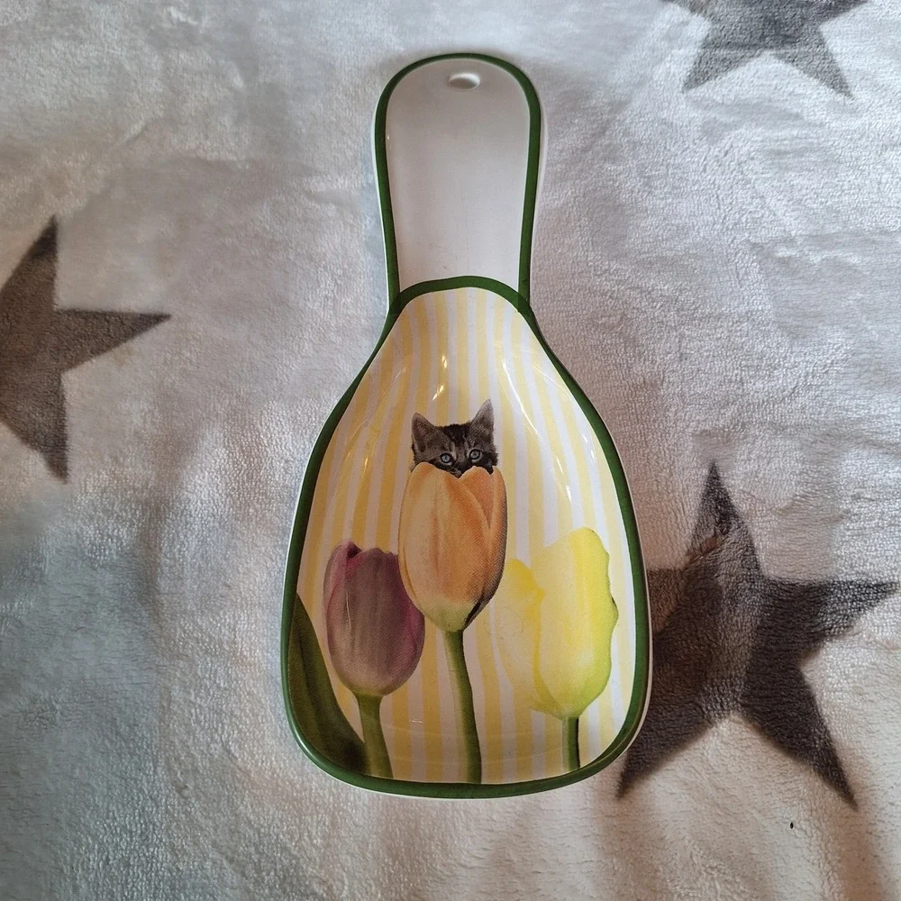 Vintage Ceramic Porcelain Tulip Kitten Cat Spoon Rest Wall Art